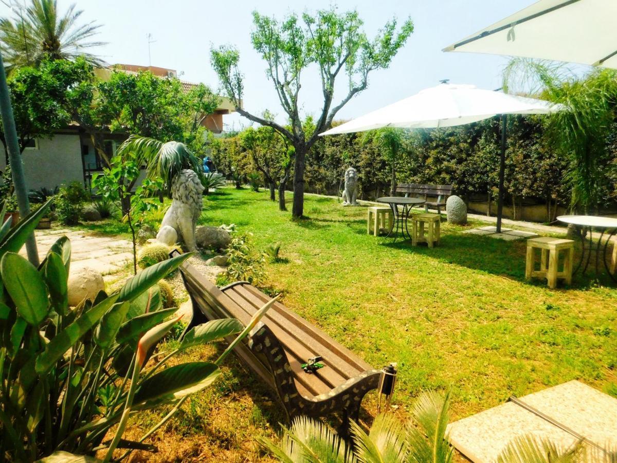 Afrodite Accomodation Tropea Exteriör bild